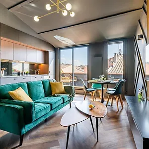 Loft En - Duplex Terrasse Coeur Historique Avec Vue Dégagée&parking Souterrain Offert Appartement